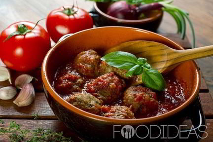 Тефтели с рисом и подливкой