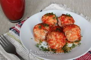 Тефтели с рисом в томатном соусе