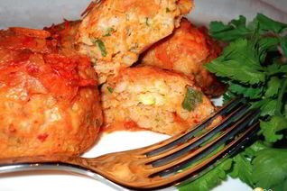 Тефтели с тыквой в томатном соусе