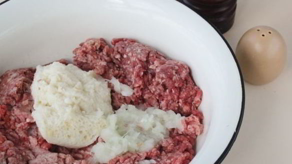 ШАГ 4. тефтели в белом соусе