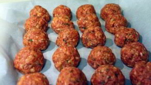 ШАГ 3. тефтели в духовке с сыром