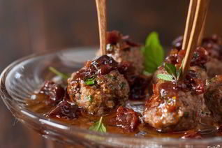 Тефтели в кисло-сладком соусе