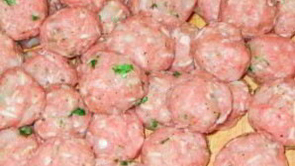 ШАГ 5. тефтели в сливочно-грибном соусе