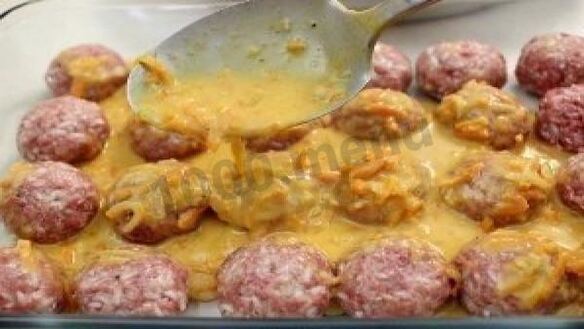 ШАГ 8. тефтели в сливочном соусе в духовке