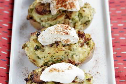 Тефтели в сметанном соусе