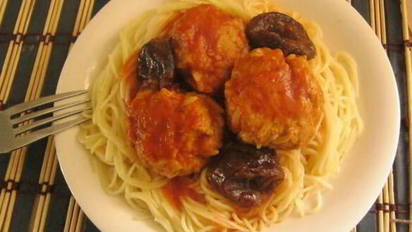 ШАГ 4. тефтели в томатном соусе