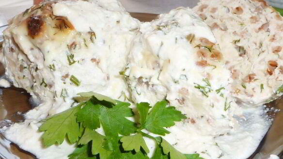 ШАГ 9. тефтельки из курицы и гречки в соусе