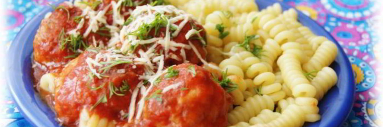 Тефтельки в красном соусе