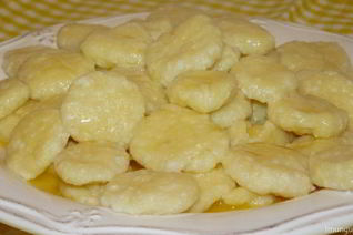 Сладкие вареники с творогом