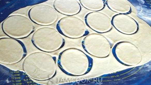 ШАГ 6. вареники из теста на кефире с картошкой и грибами