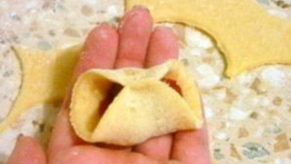 ШАГ 3. вареники на пару в мультиварке