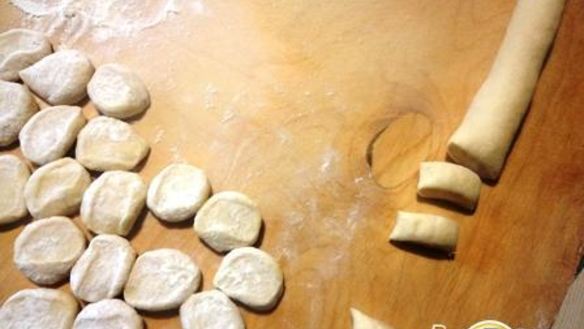 ШАГ 6. вареники с грибами