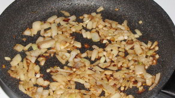 ШАГ 6. вареники с капустой, грибами и шкварками