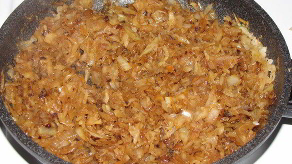 ШАГ 9. вареники с капустой, грибами и шкварками