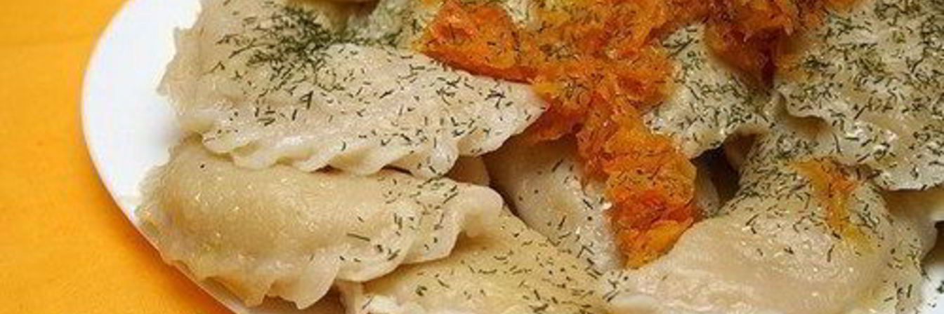 Вареники с картофелем, морковью и луком