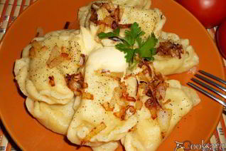 Вареники с картофелем на сыворотке и кукурузной муке