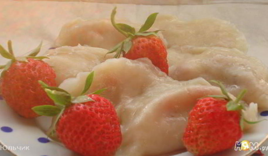 Рецепт вареники с клубникой на заварном тесте