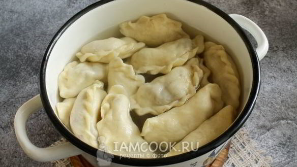 ШАГ 12. вареники с вишней на кефире с содой