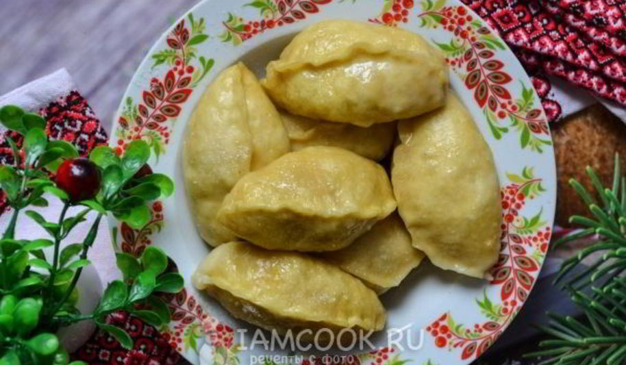 Рецепт вареники с вишней на пару