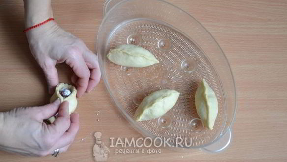 ШАГ 13. вареники с вишней на пару