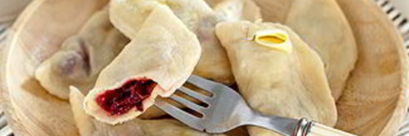 Вареники с вишней в мультиварке