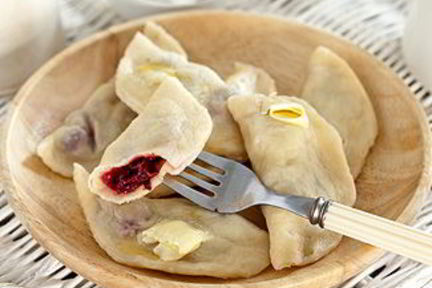 Вареники с вишней в мультиварке