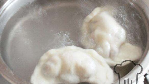 ШАГ 5. вареники с вишней