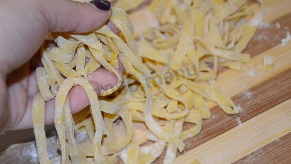 ШАГ 14. яичная лапша домашняя