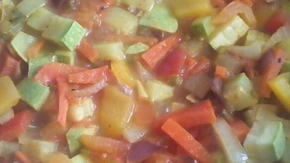 ШАГ 5. яичная лапша с овощами