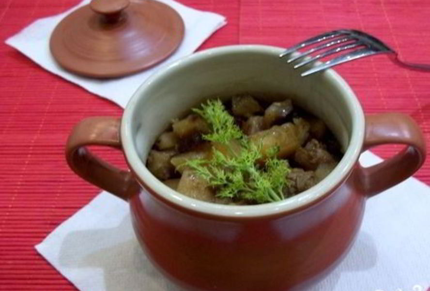 Жаркое в горшочке