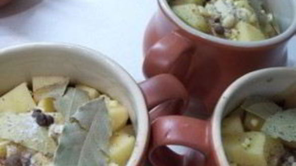 ШАГ 8. жаркое в горшочке