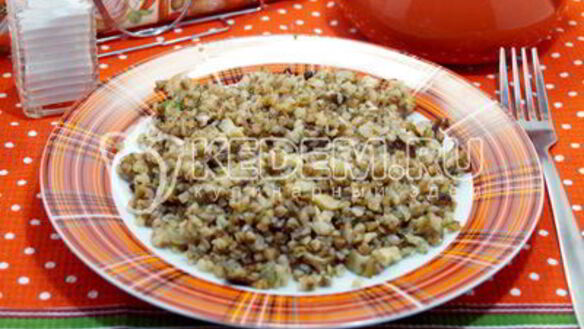 ШАГ 7. гречка с грибами