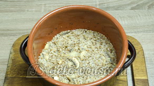 ШАГ 9. гречневая каша с грибами