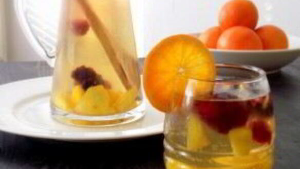 ШАГ 5. апельсиновое вино