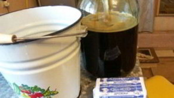 ШАГ 2. брага из варенья