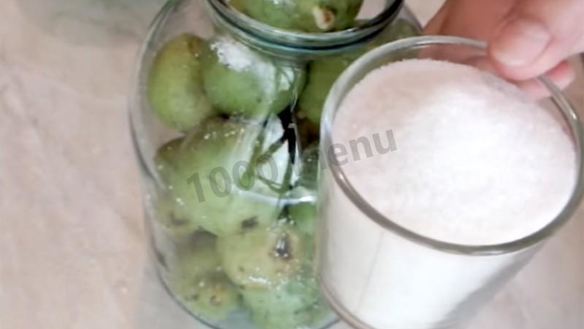 ШАГ 3. груши консервированные целиком в сиропе на зиму