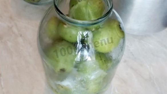 ШАГ 4. груши консервированные целиком в сиропе на зиму