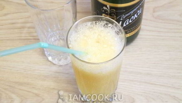 ШАГ 7. коктейль беллини с шампанским