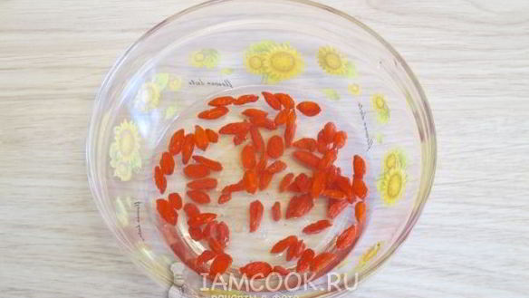 ШАГ 3. коктейль годжи