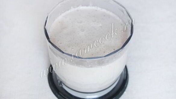 ШАГ 5. коктейль из шампанского с мороженым и ананасом