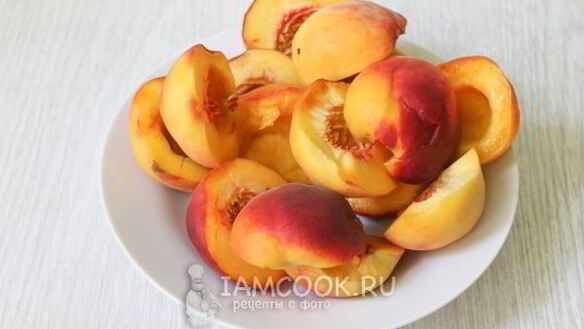 ШАГ 5. персики в сиропе на зиму