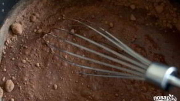 ШАГ 2. шоколадный сироп