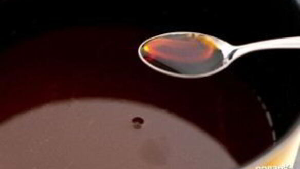 ШАГ 4. шоколадный сироп