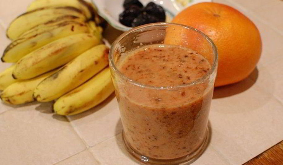 Рецепт цитрусовый коктейль с бананом и черносливом