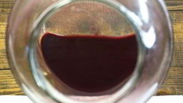 ШАГ 10. вино из черники