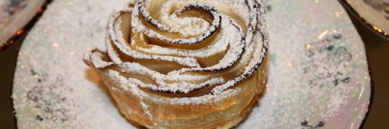 Яблочные розы в абрикосовом сиропе