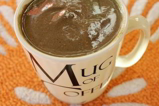 Зеленый коктейль с чечевицей