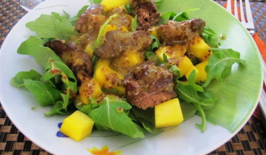 Рецепт кисло-сладкий салат с куриной печенью