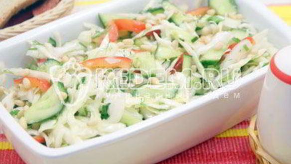 ШАГ 5. овощной салат с кедровыми орехами