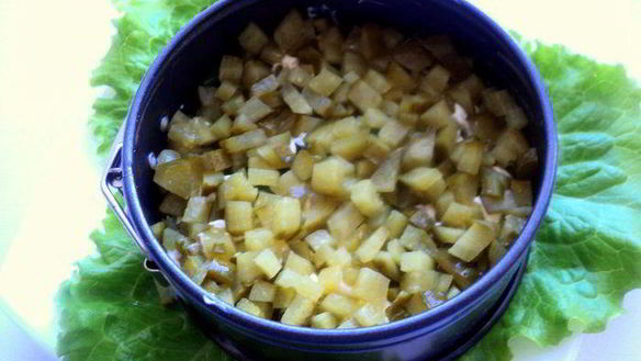 ШАГ 7. салат боровички